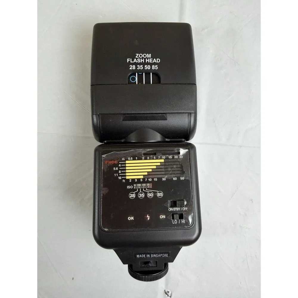 Vivitar 730AF Ni Auto‎ Focus Flash Accessory for Canon Cameras